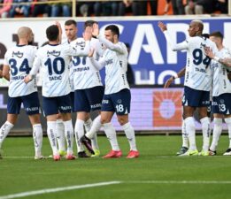 Fenerbahçe, Kasımpaşa’yı konuk ediyor: İlk 11 belli oldu