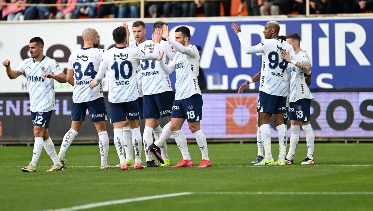 Fenerbahçe, Kasımpaşa’yı konuk ediyor: İlk 11 belli oldu