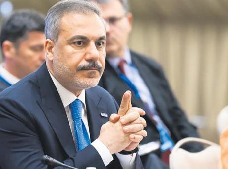 Fidan, Lavrov ile görüştü