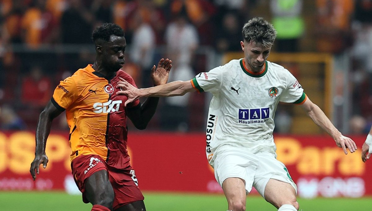 Galatasaray’da Eren Elmalı defteri kapandı: Sürpriz sol bek adayı ortaya çıktı