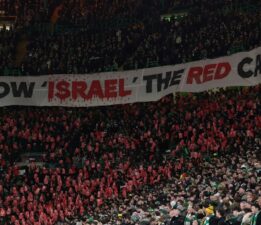 “İsrail’e kırmızı kart göster”: Celtic’in pankartı UEFA disiplin komitesine gitti