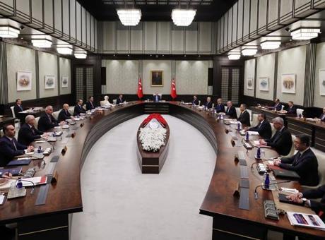 Kabine toplandı! İşte masadaki başlıklar