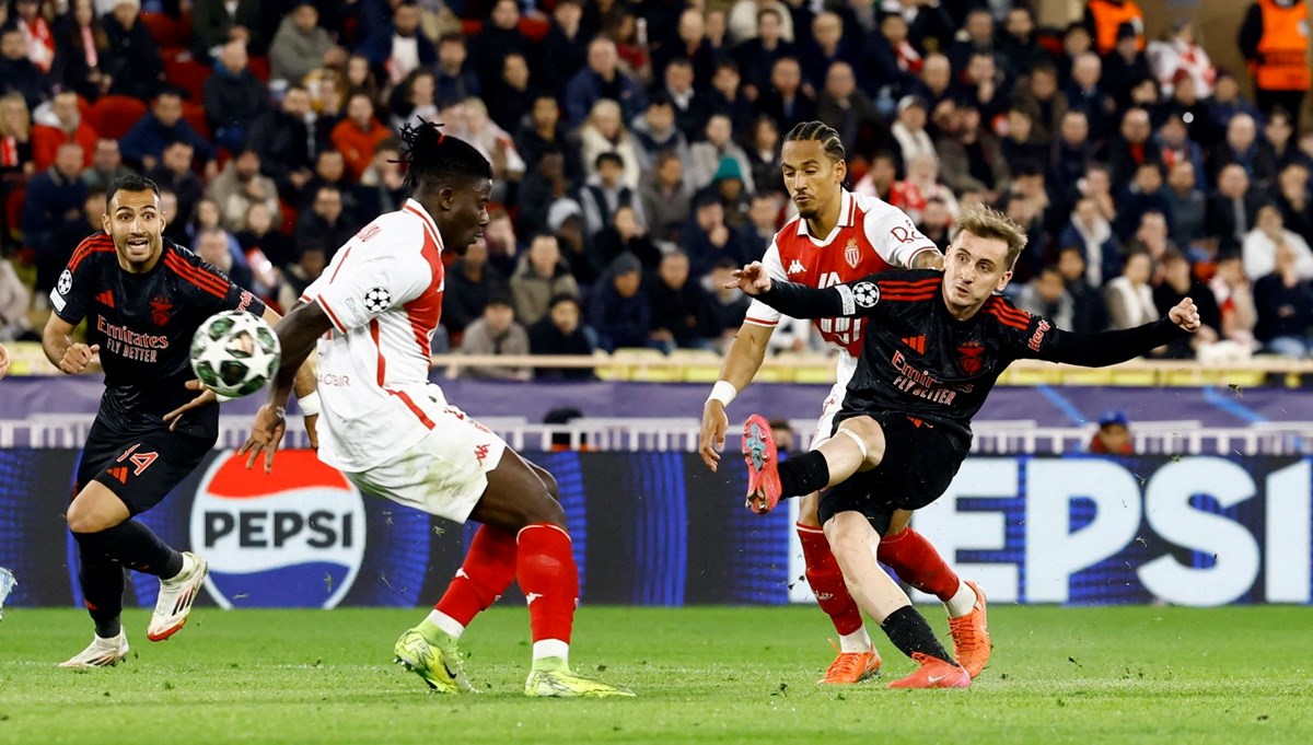 Kerem ve Orkun’lu Benfica Al-Musrati’li Monaco’yu devirdi