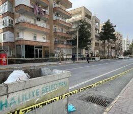 ‘Kolonlardan sesler geldi’ iddiası! 5 katlı binada büyük panik
