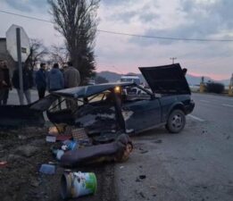 Mucize kurtuluş: Bolu’da feci kaza! Otomobil ikiye böyle bölündü