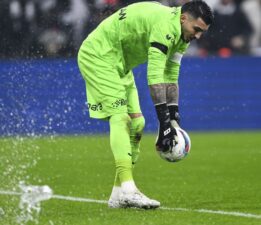 Trabzonspor’dan Uğurcan Çakır’a destek: Yakışıksız sözler asla kabul edilemez!