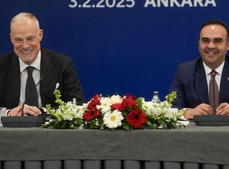 Türkiye ve Macaristan’dan savunma sanayisi alanında stratejik işbirliği