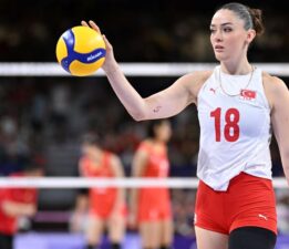 Voleybolda imzalar peş peşe geldi: Zehra Güneş, Ayça Aykaç Altıntaş, Sıla Çalışkan VakıfBank’ta