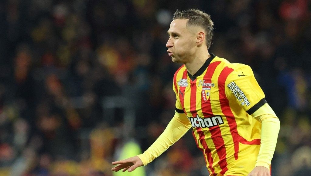“Yeni hedef Frankowski” (7 Şubat 2025 spor manşetleri)