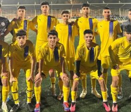 Yeşil saha savaş alanına döndü: 11 oyuncu kırmızı kart gördü, maç tatil edildi