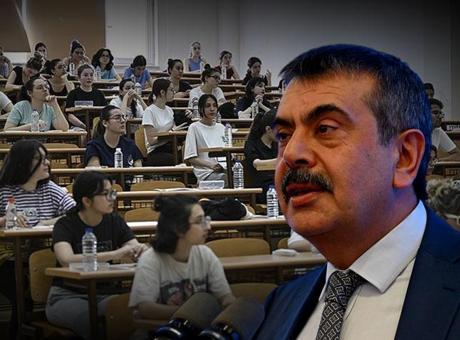YKS ile ilgili değişiklik olacak mı? Bakan Tekin canlı yayında açıkladı