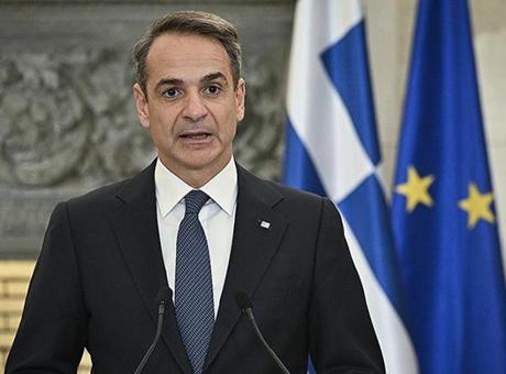 Yunanistan Başbakanı Miçotakis Santorini Adası’nı ziyaret etti