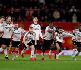 117 yıl sonra gelen zafer: Fulham, FA Cup’ya Manchester United’ı eledi