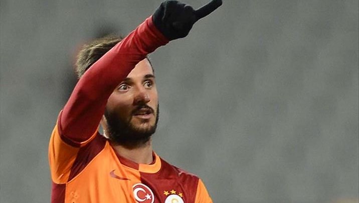 31 yaşında futbolu bırakan Galatasaray’ın eski yıldızı Emre Çolak yeni işinde servet kazanıyor