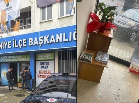 Balıkesir’de AK Parti Burhaniye İlçe Başkanlığı binasına taşlı saldırı