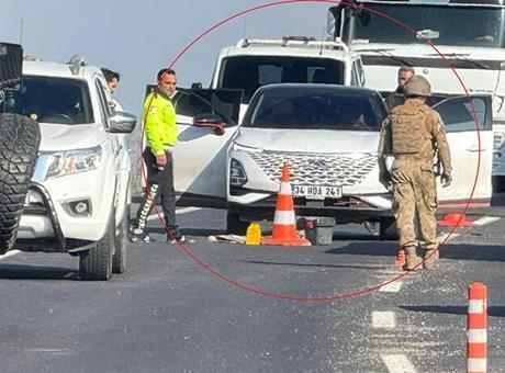 Diyarbakır’da korkunç olay! Cipin önünü kesip, başından vurdular