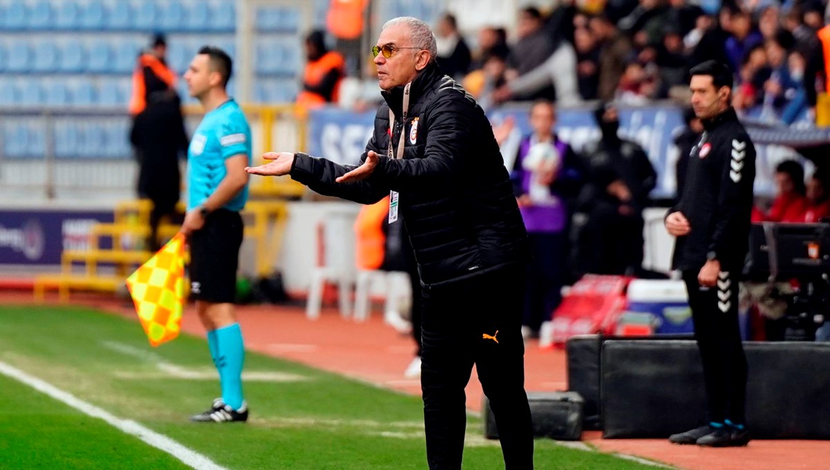 Galatasaray Yardımcı Antrenörü Saraloğlu: Maçın başındaki pozisyon, bizim için şüphe uyandıran bir davranış