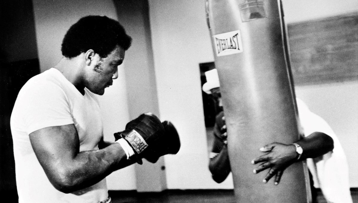 George Foreman kimdir? Eski dünya ağır sıklet boks şampiyonu George Foreman’ın hayatı