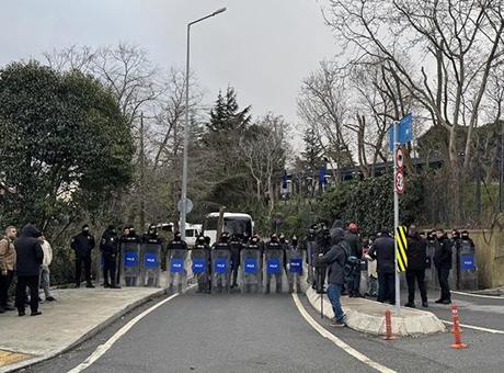 İstanbul Valiliği’nden yeni karar: Bu yollar 24 saat trafiğe kapandı