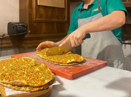 İstanbul’da lahmacun fiyatı tartışması!