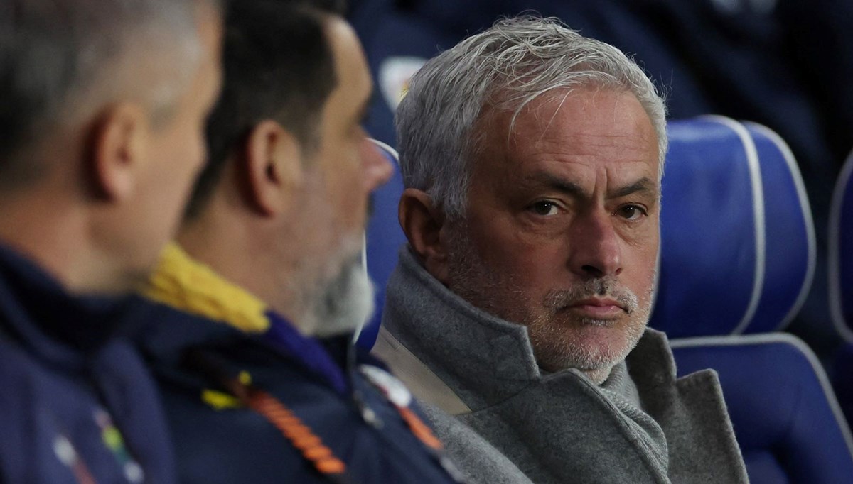 Jose Mourinho 2 futbolcunun biletini kesti: Yeni sezonda olmayacaklar