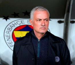 Mourinho’dan Samsunspor maçında 5 değişiklik