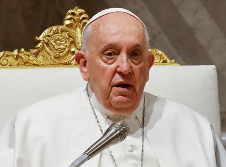 Papa Franciscus’in iyileşme süreci devam ediyor