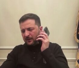 Zelenski’nin basın toplantısında Macron aradı: “Seni sonra arayacağım”