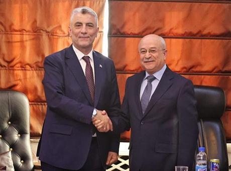 Bakan Bolat, Suriye Ulaştırma Bakanı Bedir ile bir araya geldi