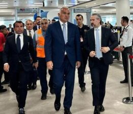 Bakan Ersoy yerinde inceledi: Antalya rekor bir yıla hazır