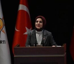 Bakan Göktaş, ‘Dijital Dünyada Çocuk Hakları Sözleşmesi’ne ilk imzayı attı