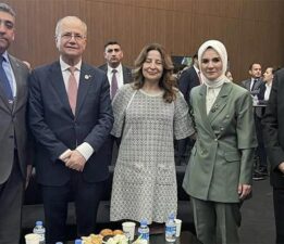 Bakan Göktaş Filistin Başbakanı Mustafa ve eşiyle görüştü