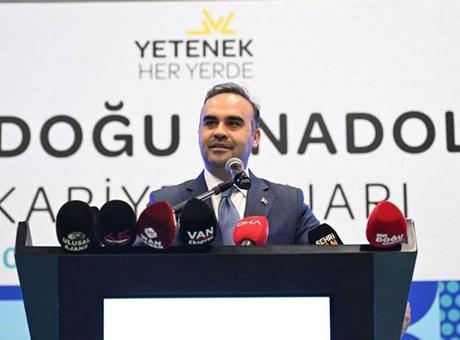 Bakan Kacır: Endüstri bölgelerimizi son 22 yılda ülke sathına yaydık