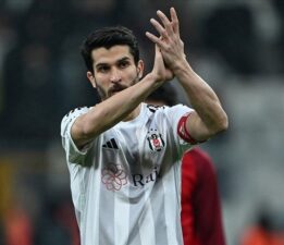 Beşiktaş’ta Necip Uysal 8 ay sonra döndü