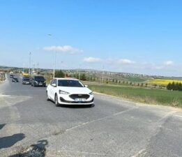 CHP lideri Özel, Marmara Cezaevi’nde tutuklu bulunan İmamoğlu’nu ziyaret etti