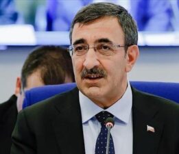 Cumhurbaşkanı Yardımcısı Yılmaz’dan Bağcılar Kadın Doğum ve Çocuk Hastalıkları Hastanesi paylaşımı