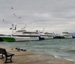 Deniz ulaşımına fırtına engeli! BUDO seferlerine iptal