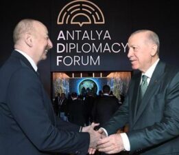 Diplomasinin kalbi Türkiye’de atıyor! Erdoğan’dan peş peşe görüşmeler