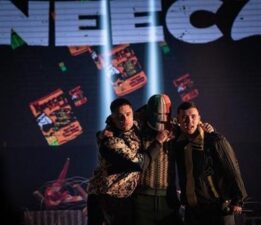Dünyanın en büyük müzik festivallerinden Coachella’da ünlü grup Kneecap’ten İsrail karşıtı mesaj
