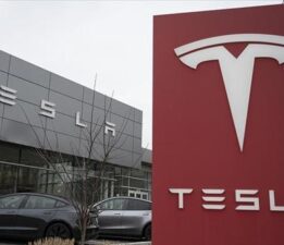 Elon Musk’ın ‘siyasi duruşu’ Tesla’yı zedeledi