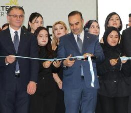 ‘Eser ve hizmet siyaseti meyvelerini veriyor’