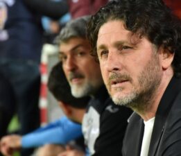 Fatih Tekke’den 5 değişiklik