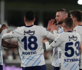 Fenerbahçe bu sezon derbi kazanamadı