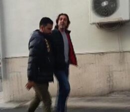 Gazeteciler Timur Soykan ve Murat Ağırel tutuklama talebiyle mahkemeye sevk edildi