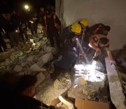Gazze’ye gece boyu süren İsrail saldırılarında en az 18 ölü