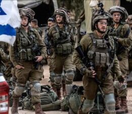 Haaretz: İsrail, cephede yedek askerlerin yerine düzenli birlikleri görevlendirecek