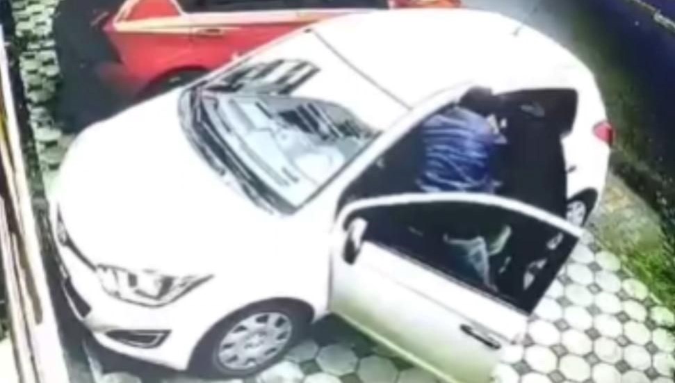 İstanbul’da komşu terörü: “Seni öldüreceğiz” diye tehdit edip dayak attılar