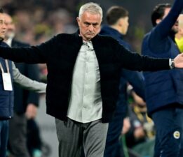 Jose Mourinho 6 futbolcunun üstünü çizdi