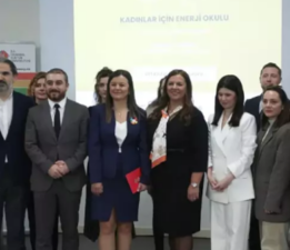 ‘Kadınlar için Enerji Okulu’ projesinde eğitimler başladı