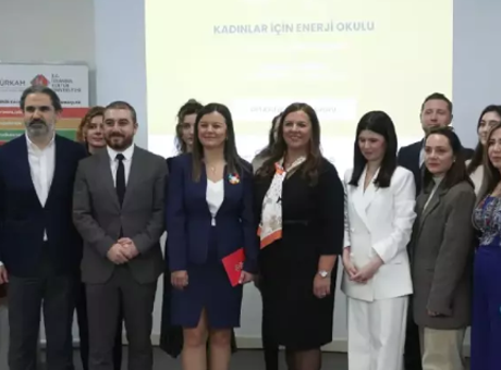 ‘Kadınlar için Enerji Okulu’ projesinde eğitimler başladı